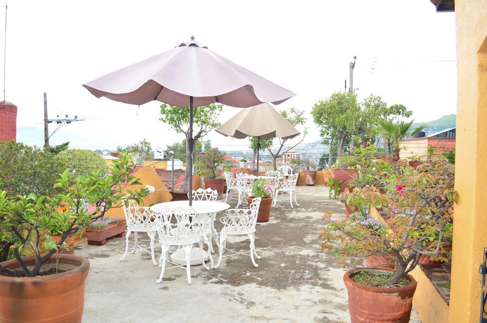 Hotel Azucenas Oaxaca Exterior photo